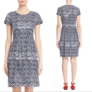 Lafayette 148 Gina Geo
Print Pleated Triangle Blue and White Sheath Dress Size 4